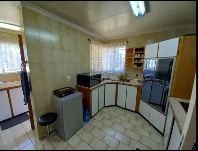 3 BEDROOM HOUSE FOR SALE IN WINCHESTER HILLS